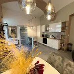 Adamas Apartament *