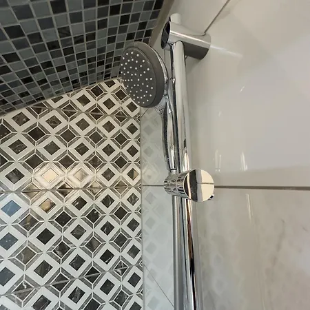 Apartament Adamas *
