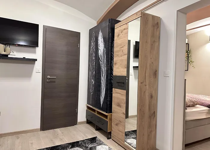 Adamas アパート *