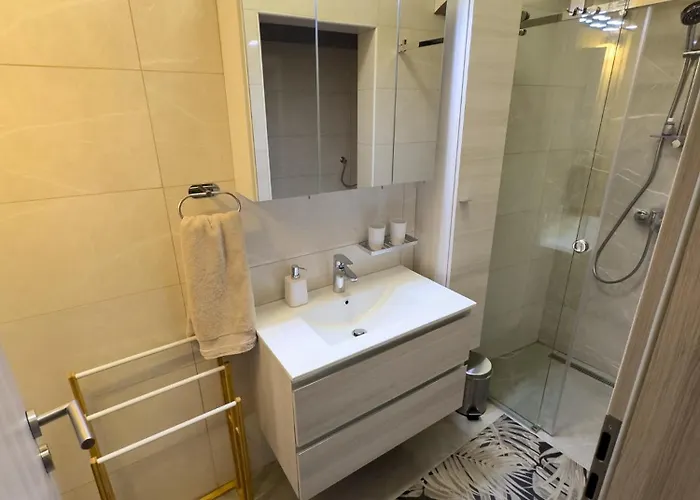 Adamas * ツェリェ